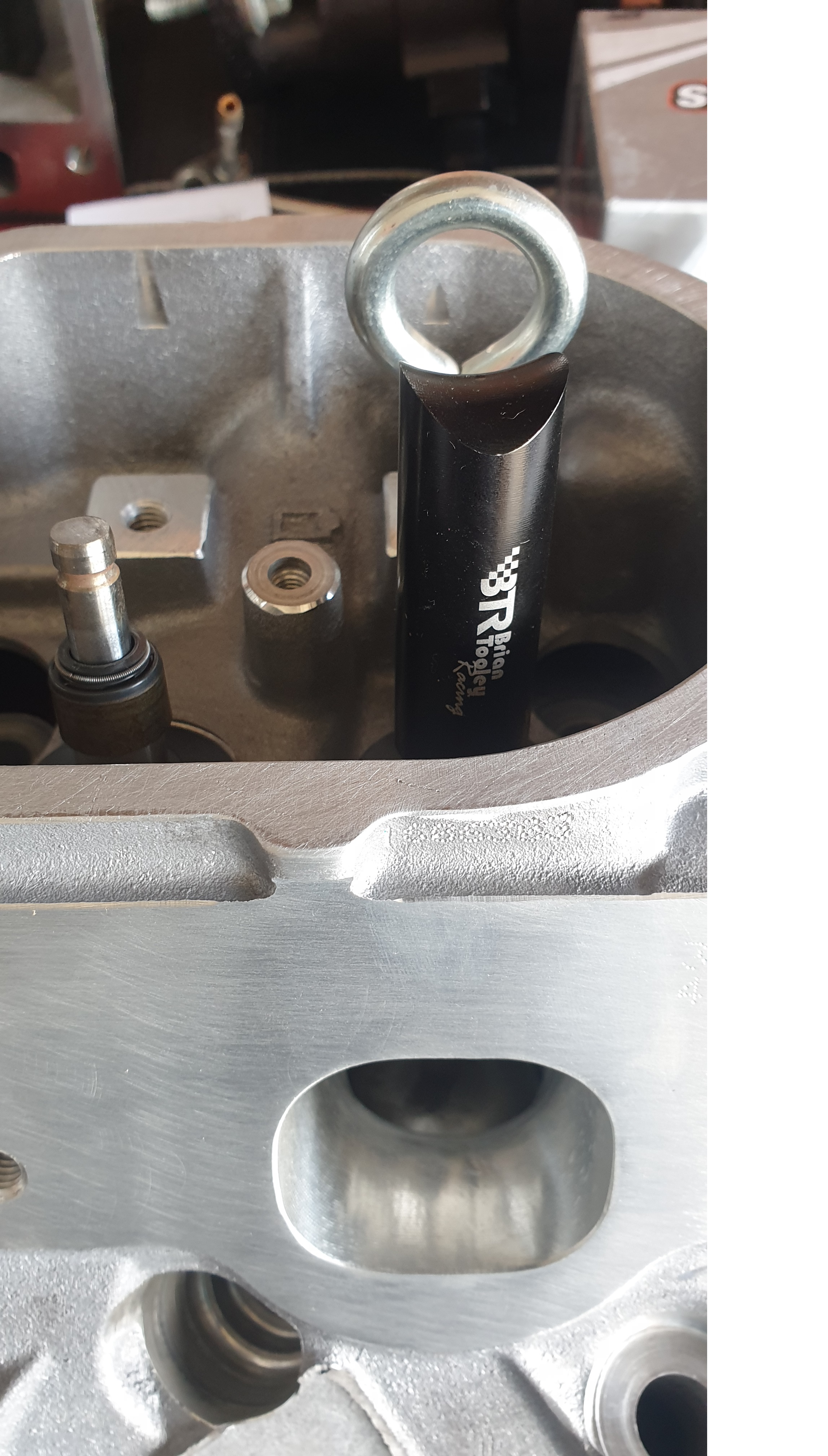 Btr valve spring tool deals